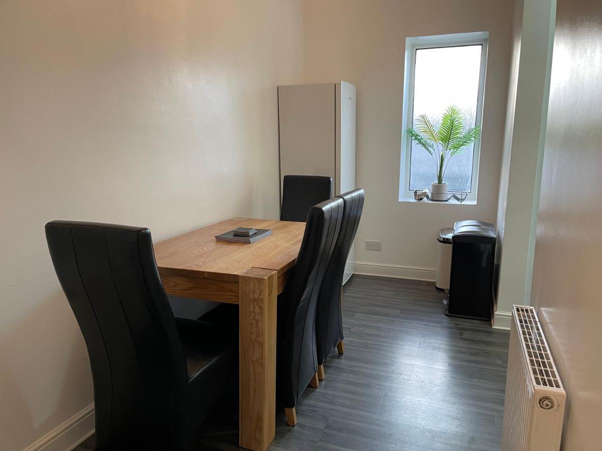 Apartamento Premier 2 Bed Flat C Broxburn Exterior foto
